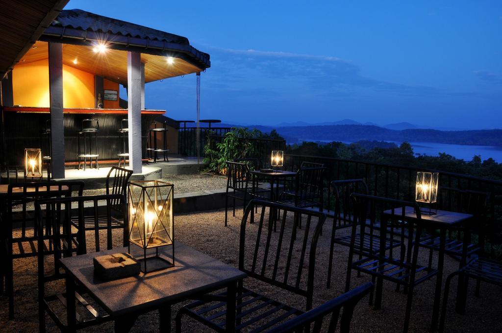 Giritale Hotel Polonnaruwa Zewnętrze zdjęcie
