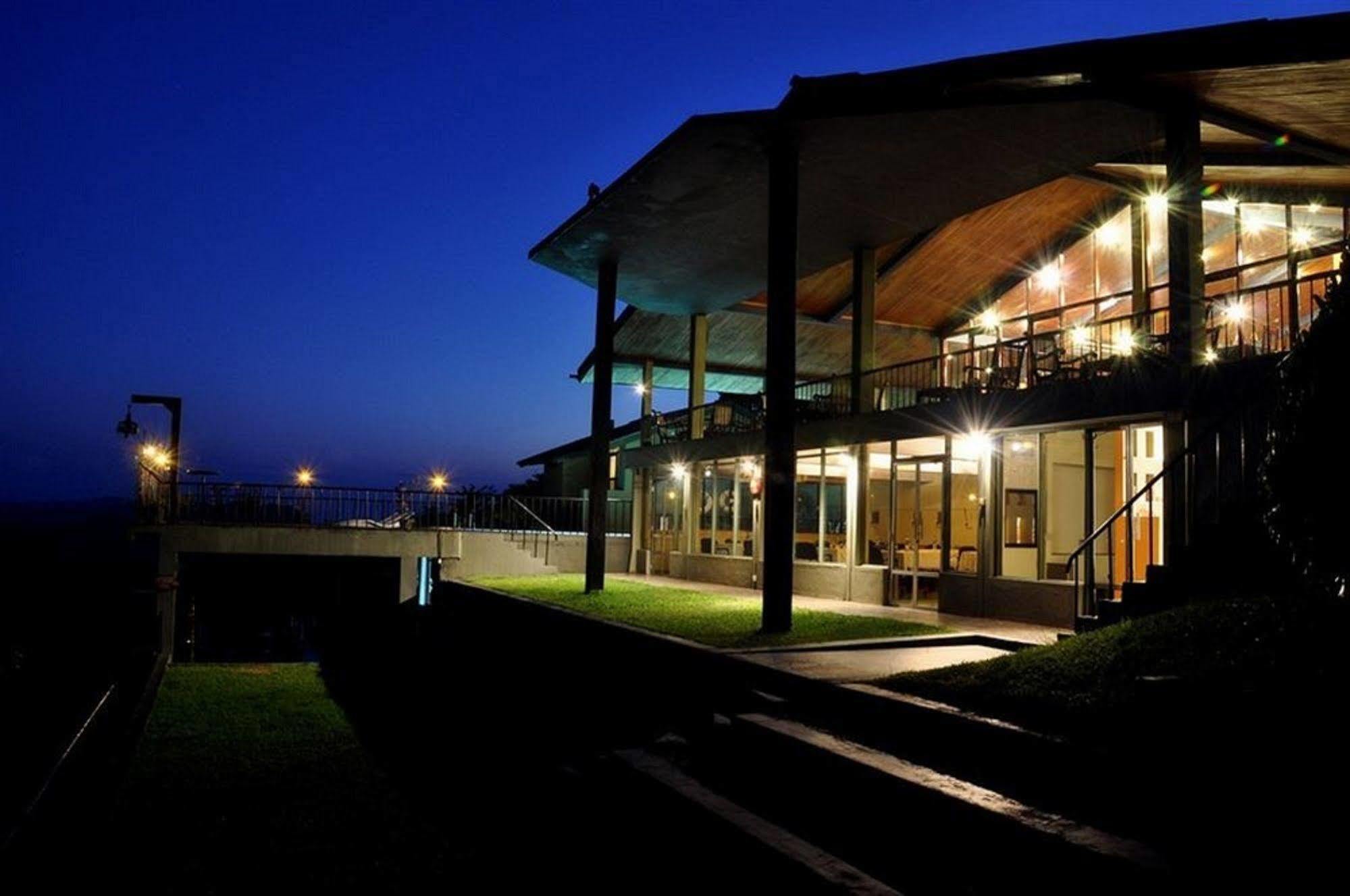 Giritale Hotel Polonnaruwa Zewnętrze zdjęcie